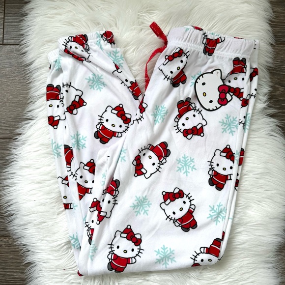 Hello Kitty Christmas Pajamas Pants - Picture 7 of 7